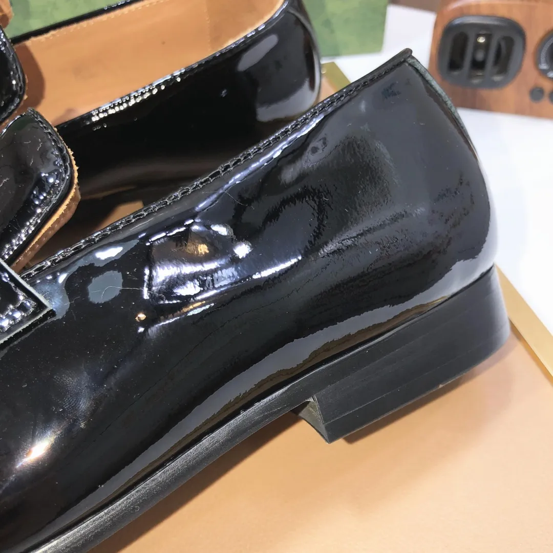 Men's shoes 💰580💰[GUCCI—Gucci] The latest high-end version of Gucci. Official website new model. Available at the same time at counters, the uppers are made of original cowhide imported from Italy/matched with the original special material splicing design concept; "highlight, high-end, grade, extravagance" and exquisite workmanship (original mesh fabric) sole: original factory special outsole size (38-45) (custom-made 45 non-returnable)